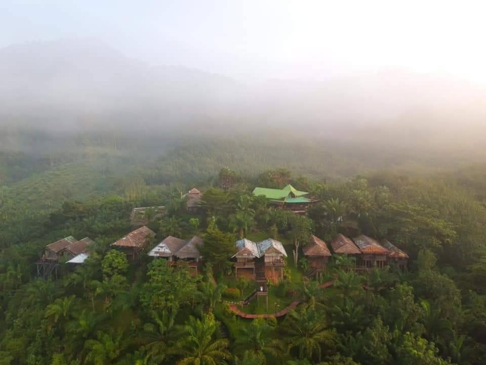 Khaosok Boutique Camps Hotel Phanom Exterior photo